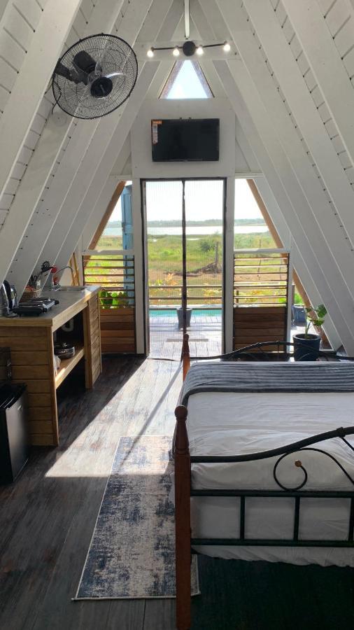 Cashaw Cabin - Private Retreat With A Pool เทรเชอร์ บีช ภายนอก รูปภาพ